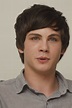 Logan Lerman | As vantagens de ser invisível, Mtv, O beijo das sombras