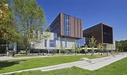 University of Toronto Mississauga Maanjiwe nendamowinan Building - RJC ...