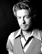 Simon Baker-Denny (n. en Launceston, Tasmania, el 30 de julio de 1969 ...