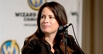 'Charmed’ Star Holly Marie Combs Isn’t Into Reboot’s LGBT Twist