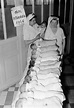 These Historical Photos Communicate How Huge The Baby Boom Was | Page 2 ...