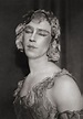 Vaslav Nijinsky photographed by E.O. Hoppé, 1911 Historia Do Ballet, In ...