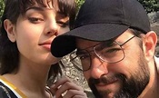 Dani Mateo presenta a su novia en Instagram: «Nos llevamos 15 putos ...
