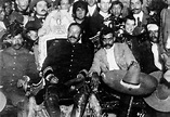 Image - Emiliano Zapata y Pancho Villa en la silla presidencial.jpg ...