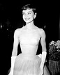 Photo : Dans les années 50, Audrey Hepburn brillait dans tous les galas ...