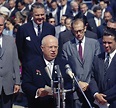 Photos: Khrushchev becomes first Soviet leader to visit US | Archives ...