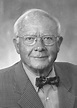 Andrew A. Benson, 1917–2015 | SpringerLink