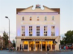 The Old Vic - History and Facts | History Hit