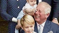 Il Principe Carlo lontano dai nipoti? Ecco la verità sul figlio della ...