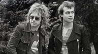 Escucha la primera canción de Elton John con Bernie Taupin — Futuro Chile
