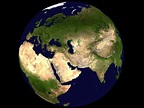 Carte satellite du monde avec la topographie