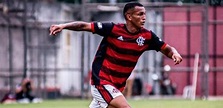 Así juega Wesley França, lateral derecho del Flamengo