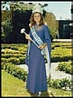 MISS UNIVERSE 1971 Georgina Rizk | Miss universe crown, Beauty pageant ...