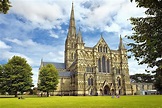 Salisbury Cathedral - Notable Cathedrals - WorldAtlas