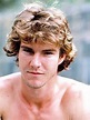 20 Photos of Dennis Quaid When He Was Young