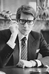 Yves saint Laurent et Oran, 17 ans de jeunesse du couturier – [fr ...