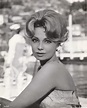 DANY ROBIN STUNNING VINTAGE PORTRAIT 10X8 PHOTO ORIGINAL FOLLOE THE ...