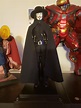 The toys power V for Vendetta figure is incredible! : r/hottoys