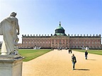 O Novo Palácio de Potsdam (Neues Palais, em alemão) é um a… | Flickr