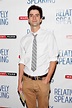 5 Things to Know About The Newsroom Star Hamish Linklater