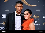 Naomi Scott y su esposo Jordan Spence asistir a la "Aladdin" proyección ...