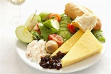 What Is a British Ploughman's Lunch?