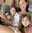 La actriz israelí Gal Gadot anunció que está embarazada de su tercer hijo