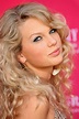 20 Photos of Taylor Swift That Look Nothing Like Taylor Swift, From ...