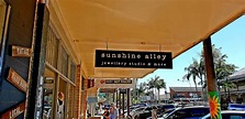 Sunshine Alley - Myocum NSW 2481, Australia