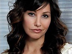 Gina Gershon Net Worth, Bio, Height, Family, Age, Weight, Wiki - 2024