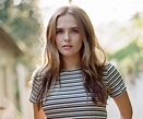 Actress Zoey Deutch Desktop HD Wallpapers - Wallpaper Cave