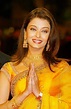 Aishwarya Rai Bachchan photos: 50 rare HD photos of Aishwarya Rai ...