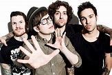 Fall Out Boy выпустили EP «Llamania»