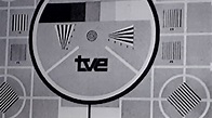 Imagen del televisor con la carta de ajuste de "TVE" de los Años 1970"s ...