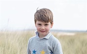 Príncipe Louis cumple 4 años y estos son sus retratos oficiales - CHIC ...