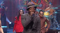 Sergio Mendes / Black Eyed Peas - Mas Que Nada Live at The NBC HD - YouTube