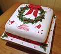 How To Decorate A Christmas Cake With Marzipan And Fondant - Cake Walls