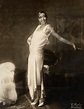 Josephine Baker: la mujer que bailaba con una minifalda de plátanos, se ...