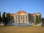La Universidad de Debrecen. Debreceni Egyetem
