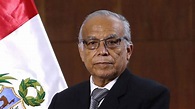 El primer ministro de Perú desata la polémica al elogiar el programa de ...