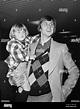 Johan Cruijff avec sa fille Chantal sur ses bras Photo Stock - Alamy