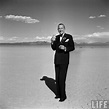 Noel Coward. Las Vegas desert, June 1955. | Noel coward, Actors, Life ...