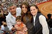 ISABEL LASCURAIN CON PAREJA E HIJO - PLAZA DE TOROS MEXICO 65 ANIVERSARIO