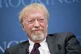 Nike: Phil Knight to Step Down as Chairman, Recommends CEO Mark Parker ...