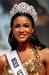 REINAS UNIVERSAL: LEILA LOPES MISS UNIVERSE 2011 IN THE BEAUTY ...