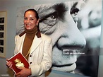 Margie Jürgens, Witwe des deutschen Schauspielers Curd Jürgens, zeigt ...
