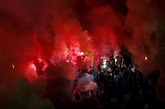 Batalla campal en el derbi de Belgrado - Foto 7 de 14 | Deportes | EL MUNDO