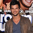 Taylor Lautner Talks About Dating!