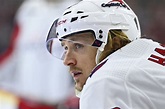 Swedish winger Carl Hagelin retires from the NHL because of an eye ...