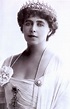 1915 Queen Marie of Romania close up | Grand Ladies | gogm